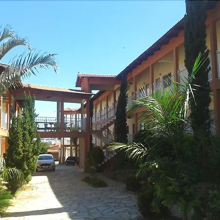 Pousada 4 Estacoes-3